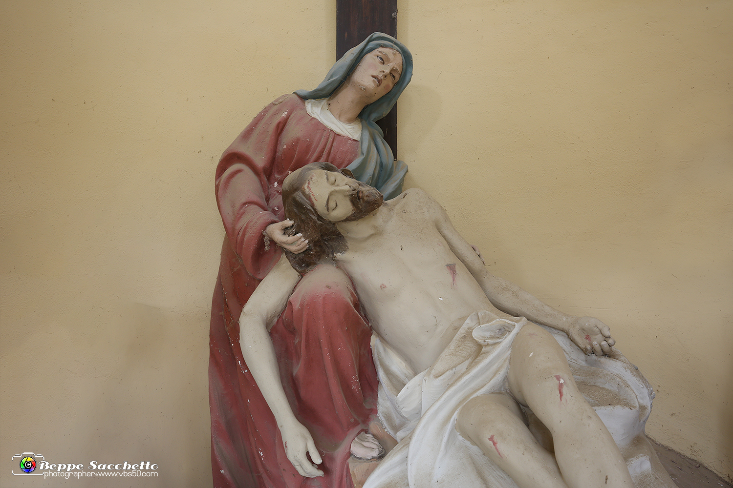 VBS_6793 - I Piloni della Via Crucis del Sacro Monte di Montà d'Alba.jpg